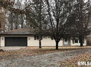 16350 Log Cabin Rd, Johnston City, IL 62951