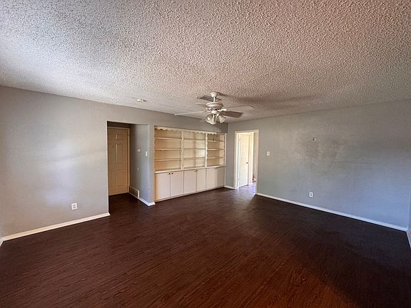 4th image of 11229 Buchanan Dr