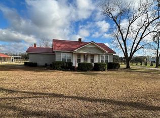 3238 Old Jakin Rd, Donalsonville, GA 39845