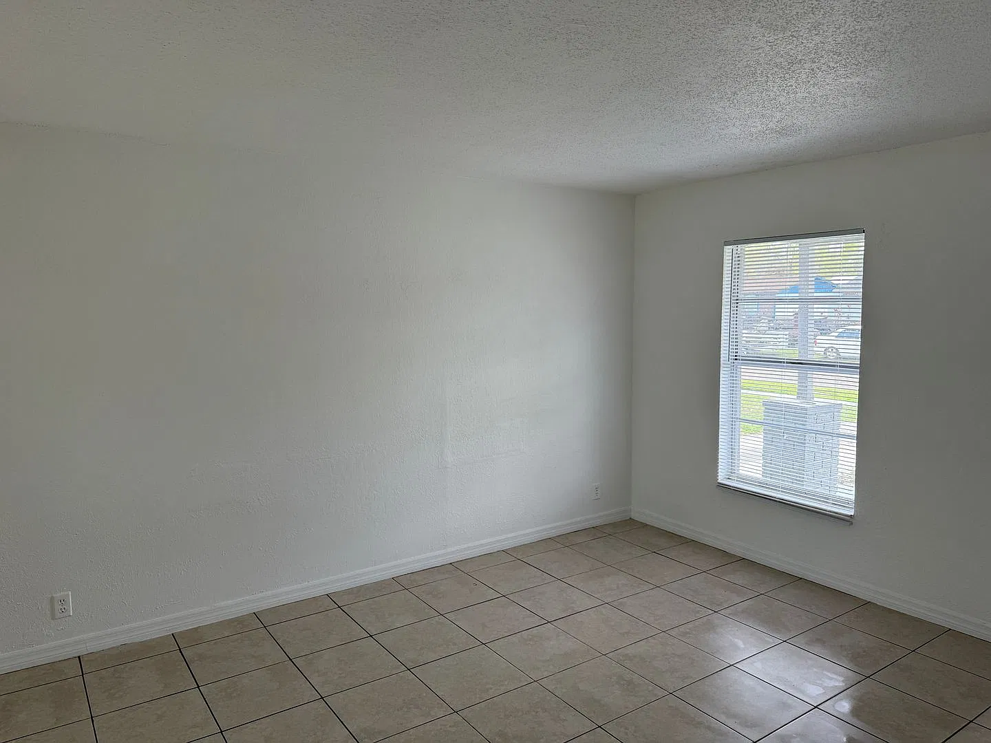 3 Bed Home for Rent! — Photo 2