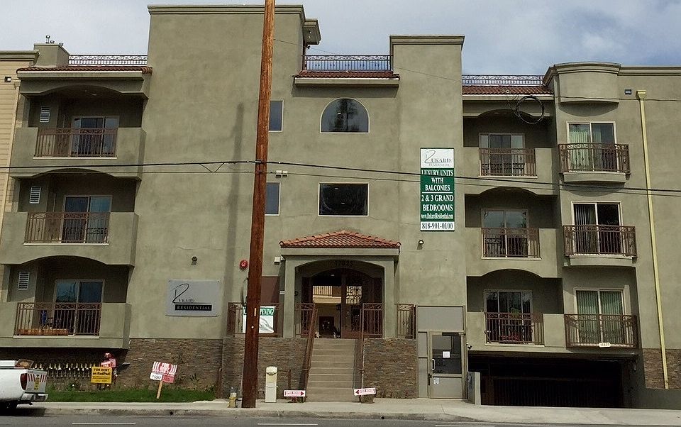 1st image of 17825 Devonshire St APT 301