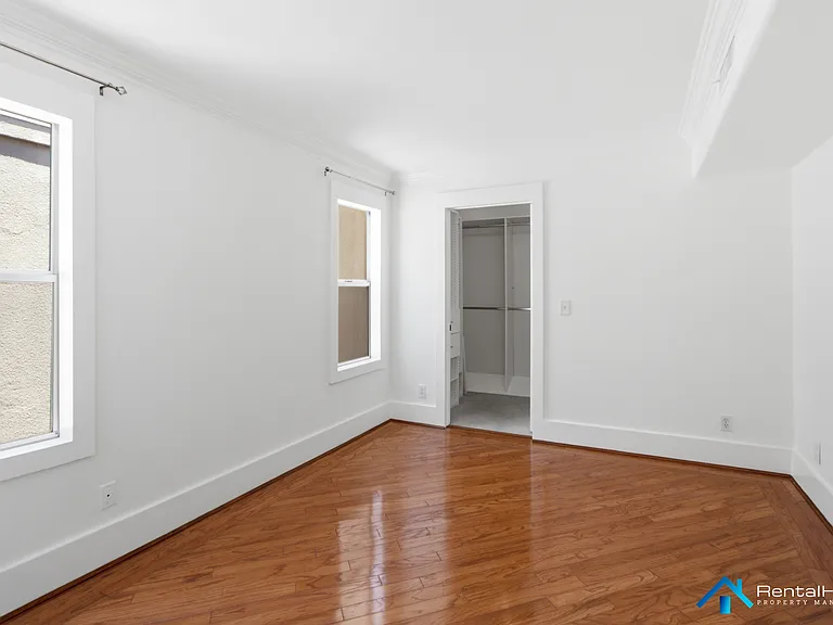 4139 Cahuenga Blvd #102 — Photo 11