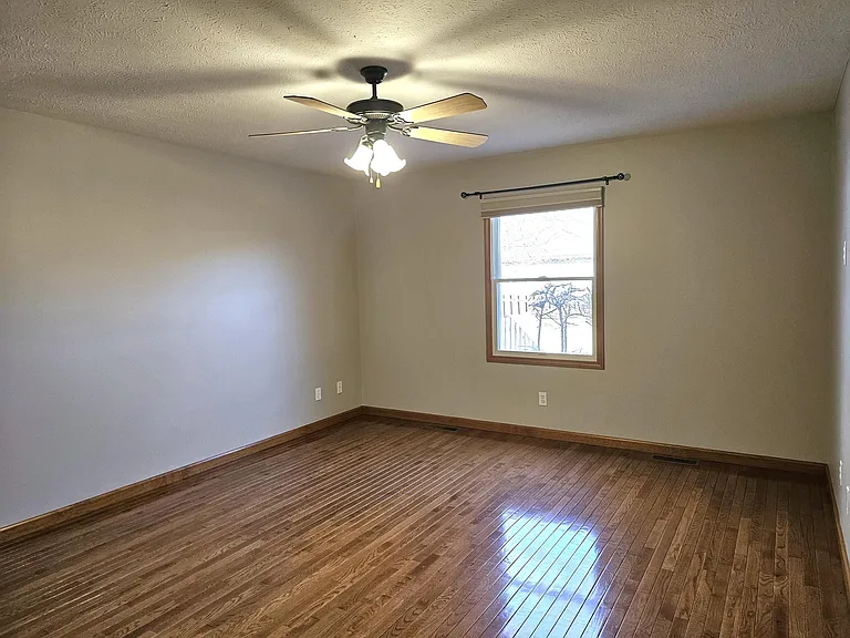 2802 Cronin Dr — Photo 13