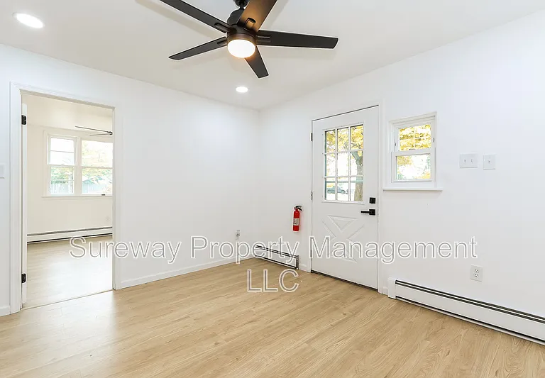 1722 Overbrook Ave #C — Photo 4