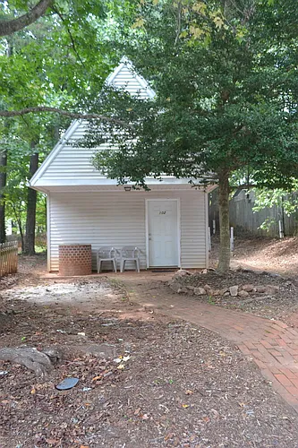 102 Franklin Dr Photo 1