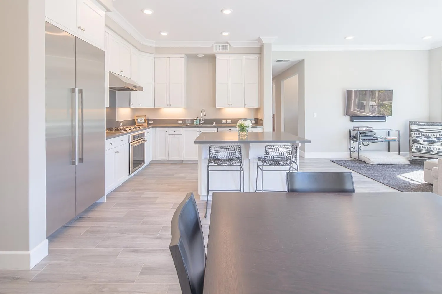 2 bed, 1457 sqft, $5,495 — Photo 1