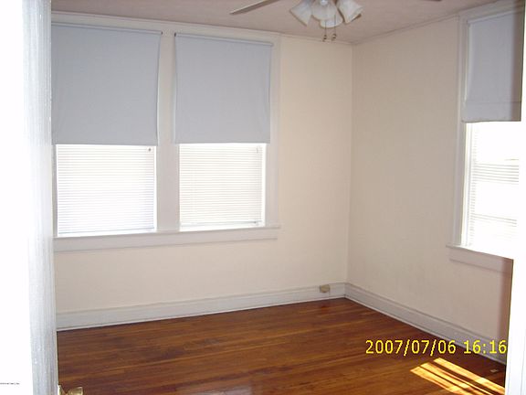 5th image of 1007 Acosta St APT 7