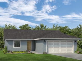 492 W Trooper, Porterville, CA 93257
