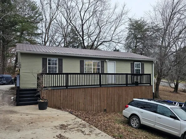 1698 Apple Valley Dr, Cookeville, TN 38501