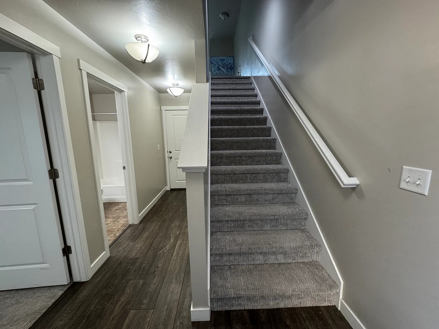 4 bed, 3.5 bath, 2036 sqft, $2,800 — Photo 4