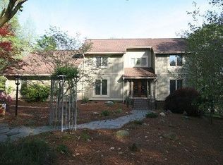 1824 Apple Tree Ln, Fort Mill, SC 29715