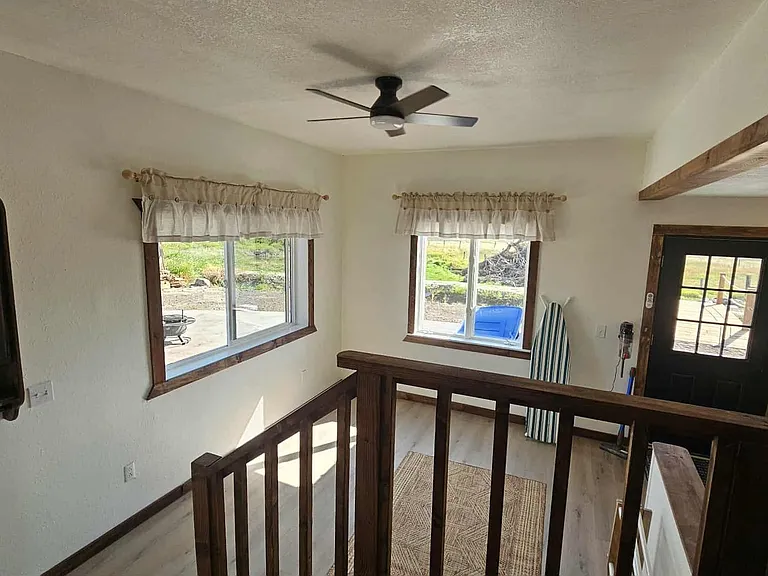 43715 Round Butte Rd — Photo 26