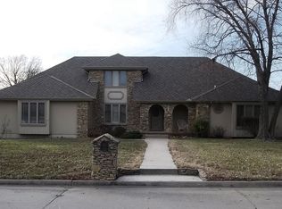 1015 S Windsor Rd, Chanute, KS 66720