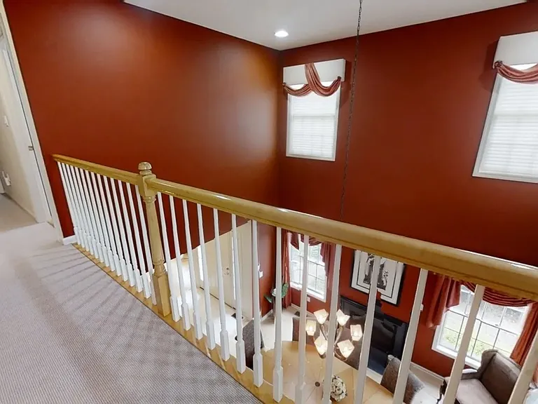711 Binghampton Ln — Photo 23