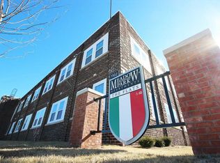 1102 S 4th St APT 201, Clinton, IN 47842