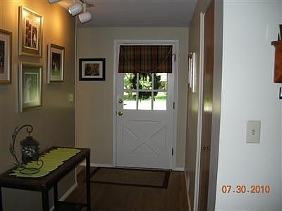 2nd image of 5301 Glenmina Dr