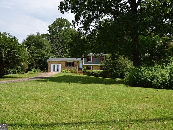 2nd image of 202 Sivell Rd