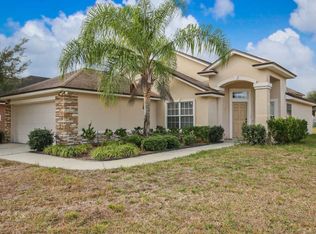 906 Otter Creek Dr, Orange Park, FL 32065