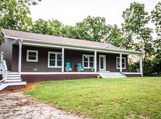 14711 State Highway 2, Lamoni, IA 50140