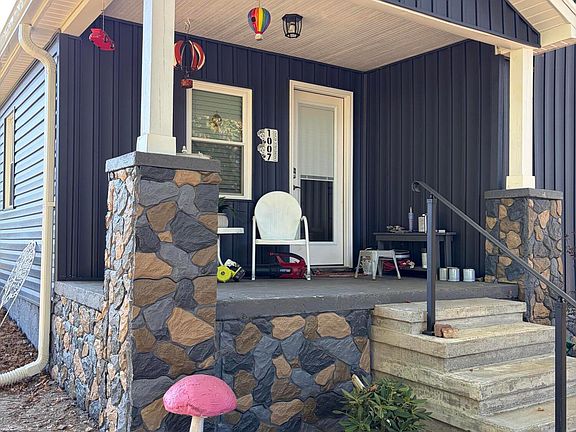 3rd image of 1007 Embreville Rd