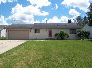 2715 N Robinson Dr, Beloit, WI 53511