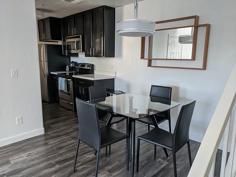 The Allison Condominiums — Photo 27