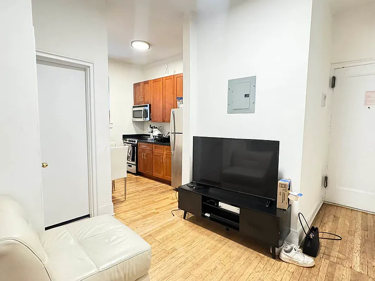 55 E 2nd St #1 — Photo 1
