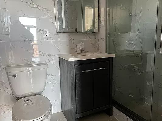 4th image of 4-21 27th Ave #12