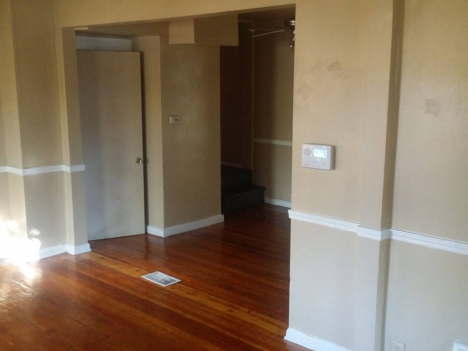 2nd image of 11950 S Yale Ave