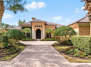 4070 Founders Club Dr, Sarasota, FL 34240