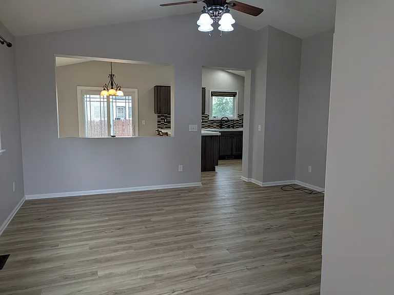 2067 Woodpark Dr — Photo 5