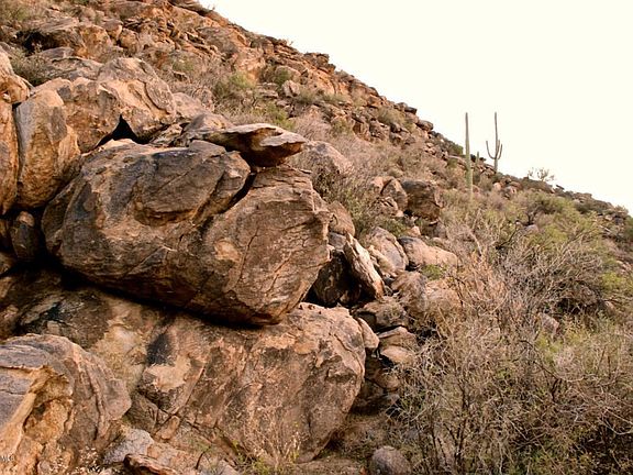 3rd image of 14574 N Dove Canyon Pass