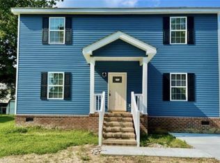 817 Weiss Ln, Norfolk, VA 23502