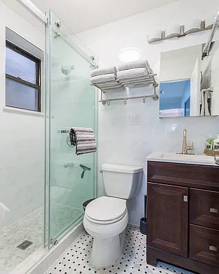 Rented by Oxford Property Group | media 21