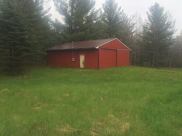 2nd image of 2697 Boughner Lake Rd