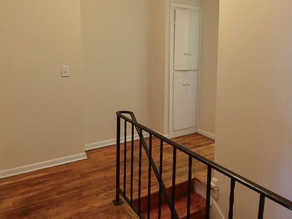 3rd image of 1503 Summit St APT E