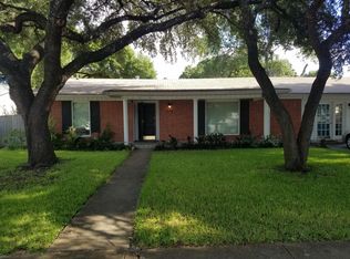 218 Downshire Dr, San Antonio, TX 78216
