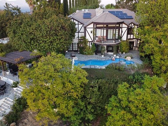 4th image of 4319 La Barca Dr