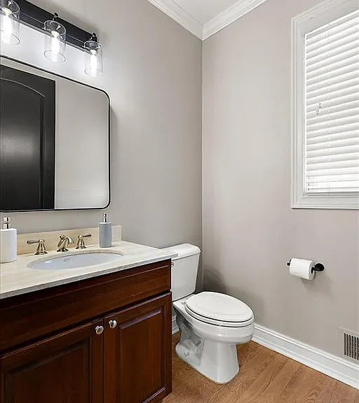 1109 Bennaville Ave — Photo 20