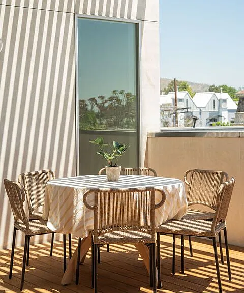 855 N Croft Ave #Penthouse 4 — Photo 31