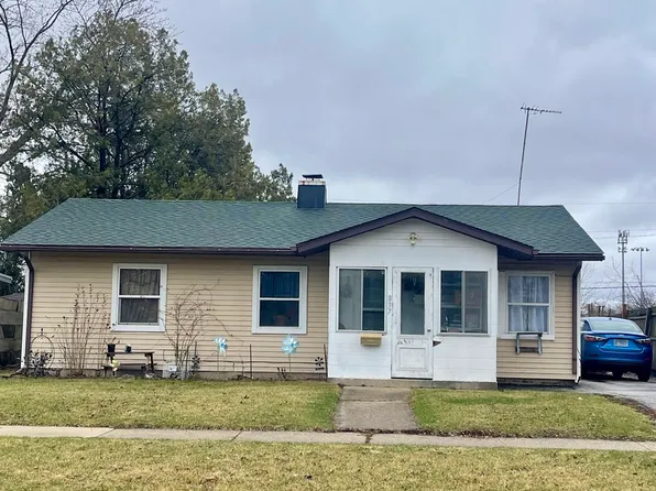 837 Taylor Ave, Aurora, IL 60506