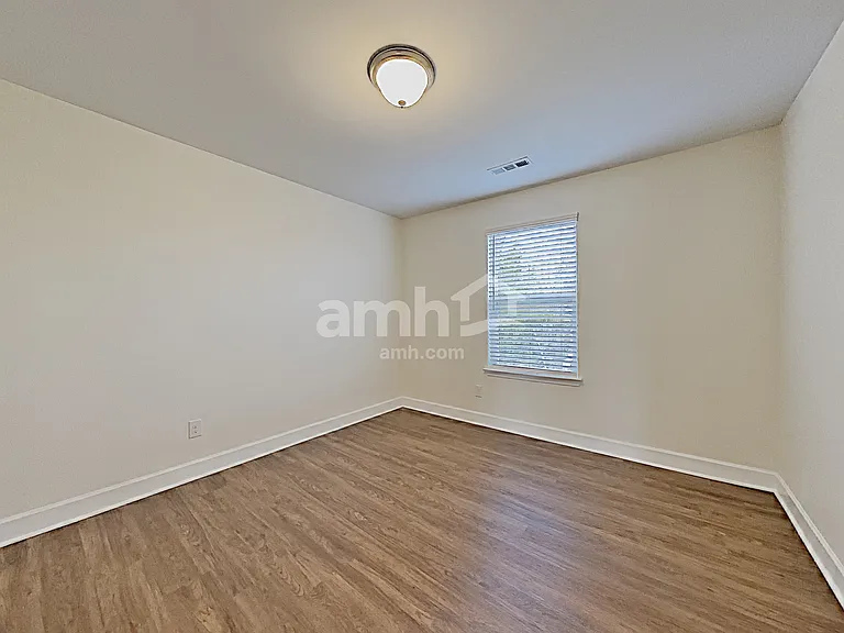 5270 Lake Maxwell Dr — Photo 22