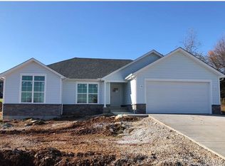 7002 Dylan Cir, Georgetown, IN 47122