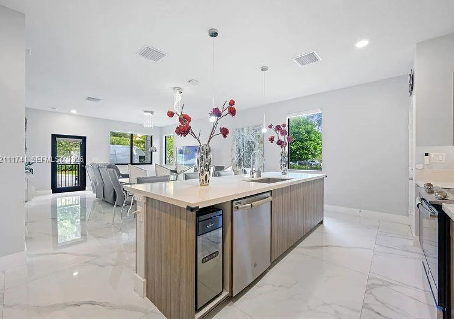 8326 NW 51st Terrace 0, Doral, FL 33166 - 5647 — Photo 1