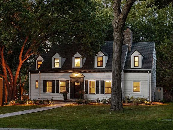 5th image of 225 Interlachen Rd