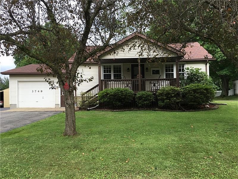 1st image of 3749 Saranac Dr