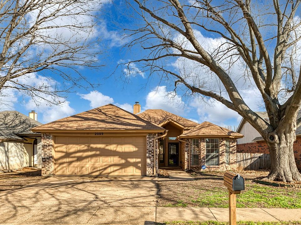1st image of 2089 Bronco Ln