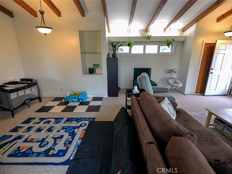 34356 Calle Naranja — Photo 6