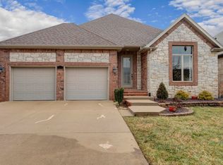 5899 Anthony Ct, Springfield, MO 65804