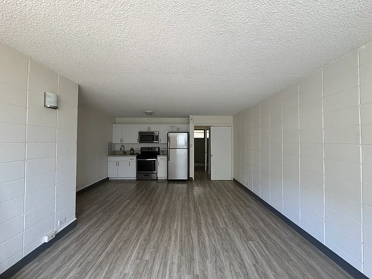 1662 Lewalani Dr #102 — Photo 2